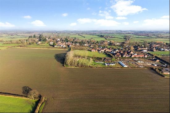 Land At Pebworth, Pebworth, Stratford-upon-Avon, Worcestershire, CV37 8XU