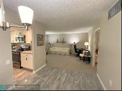 9100 Lime Bay Blvd #305, Tamarac FL 33321