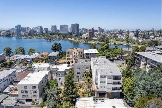 442 Merritt Avenue Unit 1, Oakland CA 94610