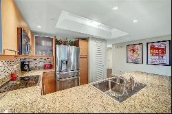 222 Karen Avenue Unit 601, Las Vegas NV 89109