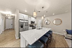 1111 S Gap Canyon Parkway Pkwy Unit S-201, St George UT 84770