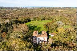 SAINT-PeE-SUR-NIVELLE / ASCAIN, VERY NICE PROPERTY IN A QUIET AREA, 8.5 HA OF LAND