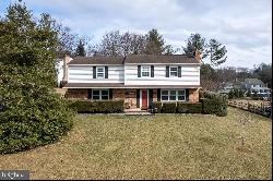 12 Buttonwood Drive, West Grove PA 19390