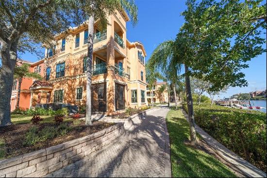 2717 Via Cipriani #614B, Clearwater FL 33764