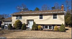 8 Sandy Drive, Newfield NJ 08344