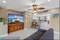 108 Dunwoody Ln #16-89, Hollywood FL 33021