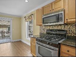 85 Camp Avenue APT 17E, Stamford CT 06907