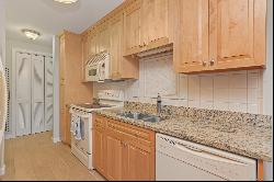 16 Mill Hill Road Unit 16, Fairfield CT 06890