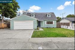 7558 Hazelnut Dr, Newark CA 94560