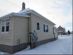 205 1st Street S, Fairmount ND 58030