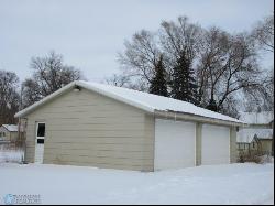 205 1st Street S, Fairmount ND 58030