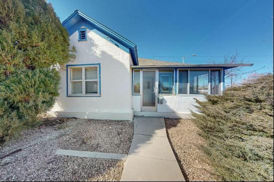 423 14th Street NW, Albuquerque NM 87104