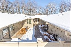 Amesbury Courtyard Townhome