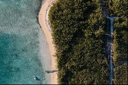 Bottom Harbour Beachfront, Whale Point, EL