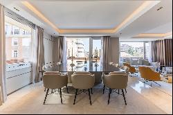 Exclusive Luxury Apartment in the Heart of Madrid with Terrace