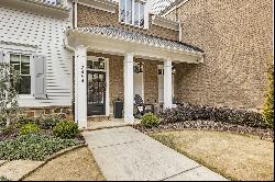 Designer End-Unit Townhome in Crabapple Crossing