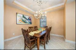 501 Avellino Isles Cir