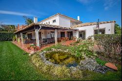 Luxury Villa in an Exclusive Gated Community in Estoril