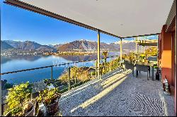 Gerra: elegant & modern apartment for sale with terrace & magnificent view of Lake Maggio