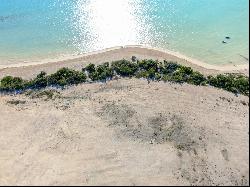 Beachfront, Turtle Tail