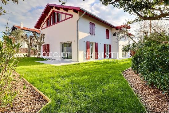 FOR SALE BIARRITZ BEAURIVAGE - FULLY RENOVATED HOUSE