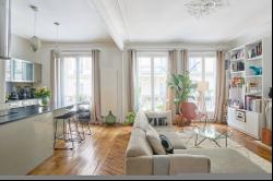 Sale - Apartment Paris 16th (Porte-Dauphine)