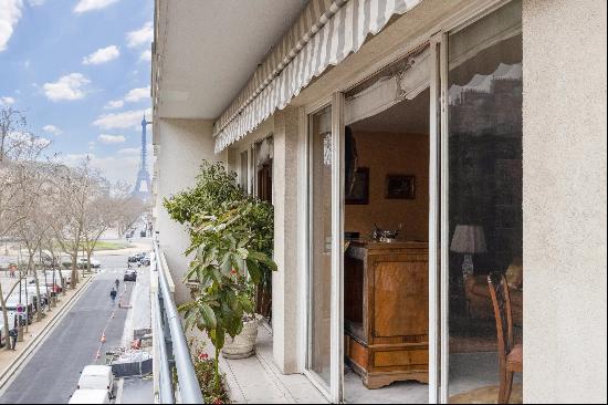 Paris 7th District - 3 bed apartment - Balconies, Eiffel Tower