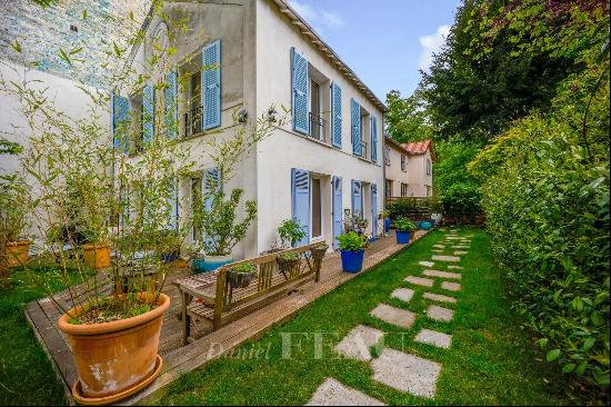 Saint-Germain-en-Laye  - A recent 3-bed property with a garden