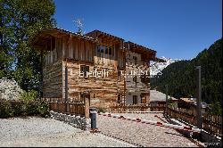 EXCLUSIVE MOUNTAIN RETREAT IN ALTA BADIA WITH SPECTACULAR VIEWS