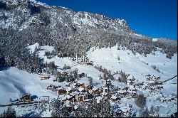 EXCLUSIVE MOUNTAIN RETREAT IN ALTA BADIA WITH SPECTACULAR VIEWS