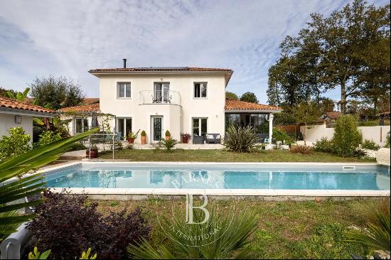 SAINT-PAUL-LÈS-DAX, ELEGANT HOME IN A TRANQUIL RESIDENTIAL SETTING