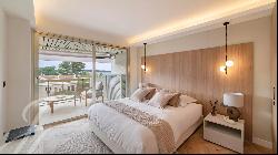 Cannes Palm Beach 4-room apartment in residence with swimming pool