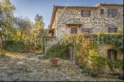 Elegant Farmhouse with Pool and Tennis Court in Chianti Classico