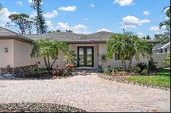 612 Poinsettia Dr, Venice, FL 34285