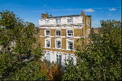 Refurbished three-bedroom apartment in the heart of St John’s Wood