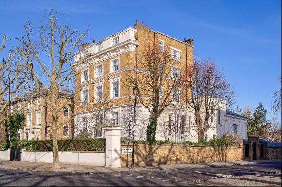 Refurbished three-bedroom apartment in the heart of St John's Wood