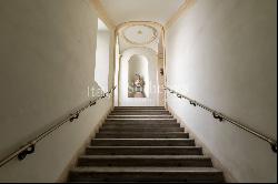 Striking Penthouse Embracing the splendor of Rome