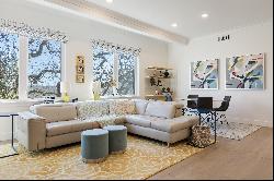 Modern Luxury Living in Downtown Lafayette 