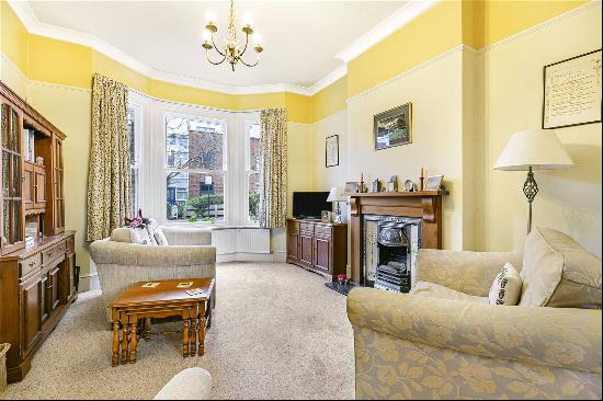 Rossiter Road, London, SW12 9RY