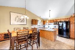 1349 N Lake Edge Cir, Goddard KS 67052