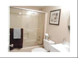 301 Club Circle #101, Boca Raton FL 33487