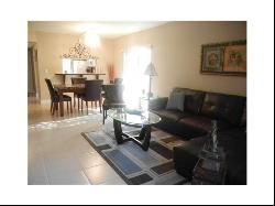 301 Club Circle #101, Boca Raton FL 33487