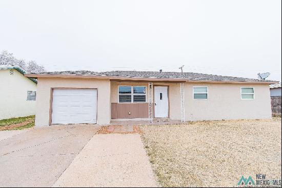 2912 Vohs Place, Clovis NM 88101