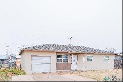 2912 Vohs Place, Clovis NM 88101