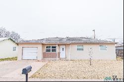 2912 Vohs Place, Clovis NM 88101