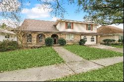 5009 Haring Court, Metairie LA 70006