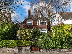 Oakhill Avenue, London, NW3 7RE