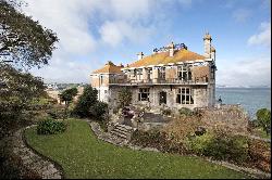 Berry Head Road, Brixham, Devon, TQ5 9AG