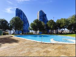 Bright and Spacious Apartment in Playa Poniente, Via Parque, Ben, Benidorm 03501