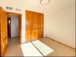 3-bedroom apartment for sale on the second line of the Poniente,, Benidorm 03501